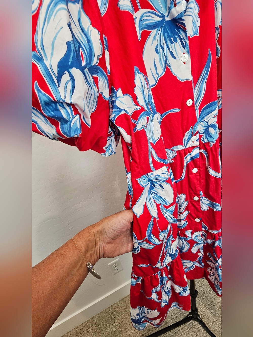 Karen Kane Red Floral Button-Front Puff Sleeve Tiered Midi Dress Women's Sz Med - Picture 5 of 9